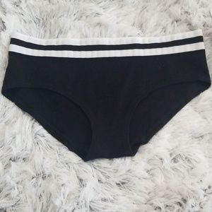 NEW- VS Hipster Panty